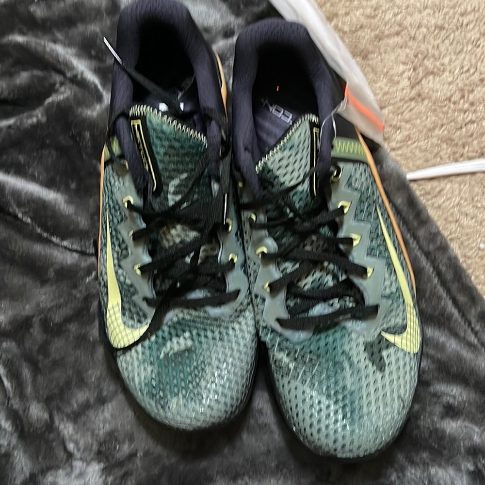Nike Metcon 6 Black Gums NWTS never worn size 11